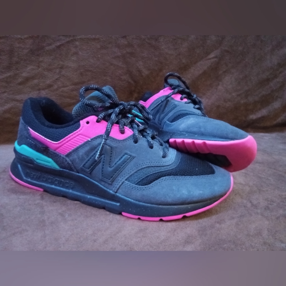 New Balance Women 997H  Cordura Running Shoes Athletic Sneakers Black Pink SZ:7